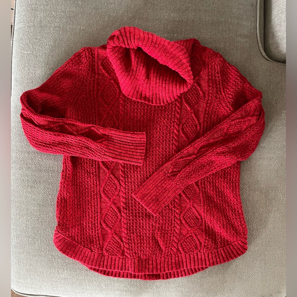 GAP WOMEN’S CABLEKNIT TURTLENECK SWEATER